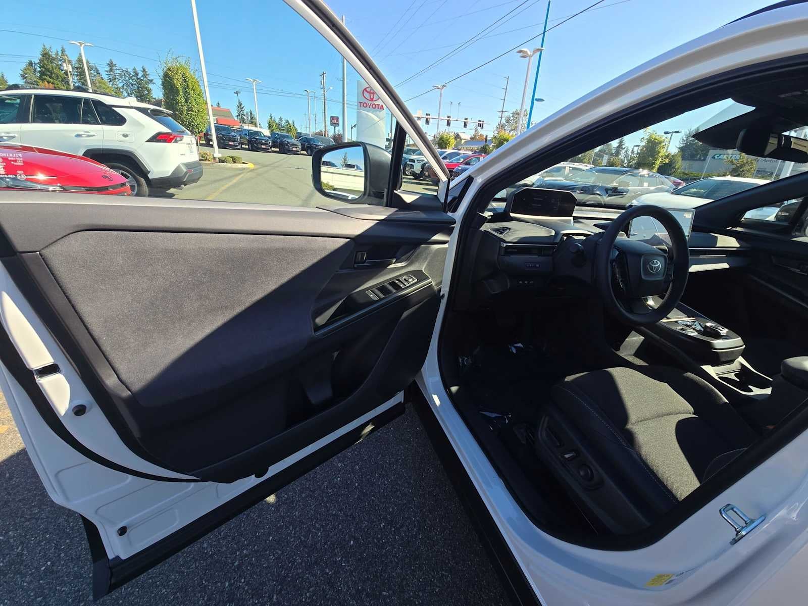 2026 Toyota C-HR SE