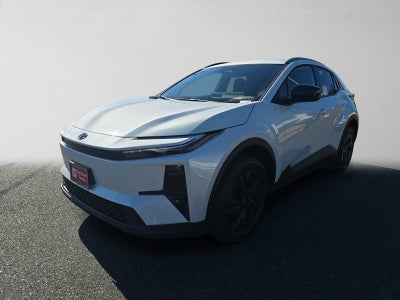 2026 Toyota C-HR SE