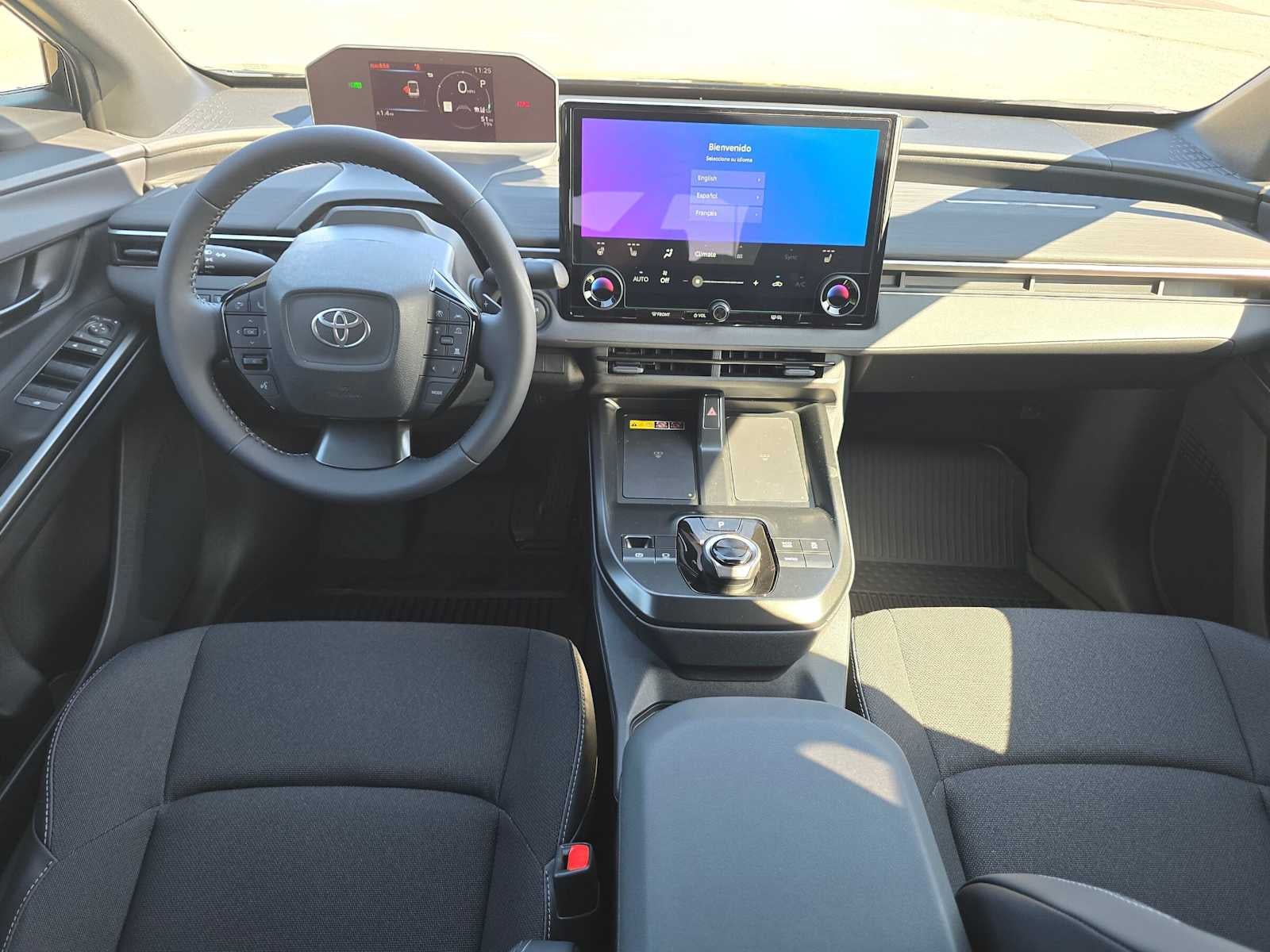 2027 Toyota C-HR SE