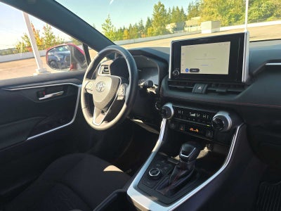 2025 Toyota RAV4 Plug-in Hybrid SE