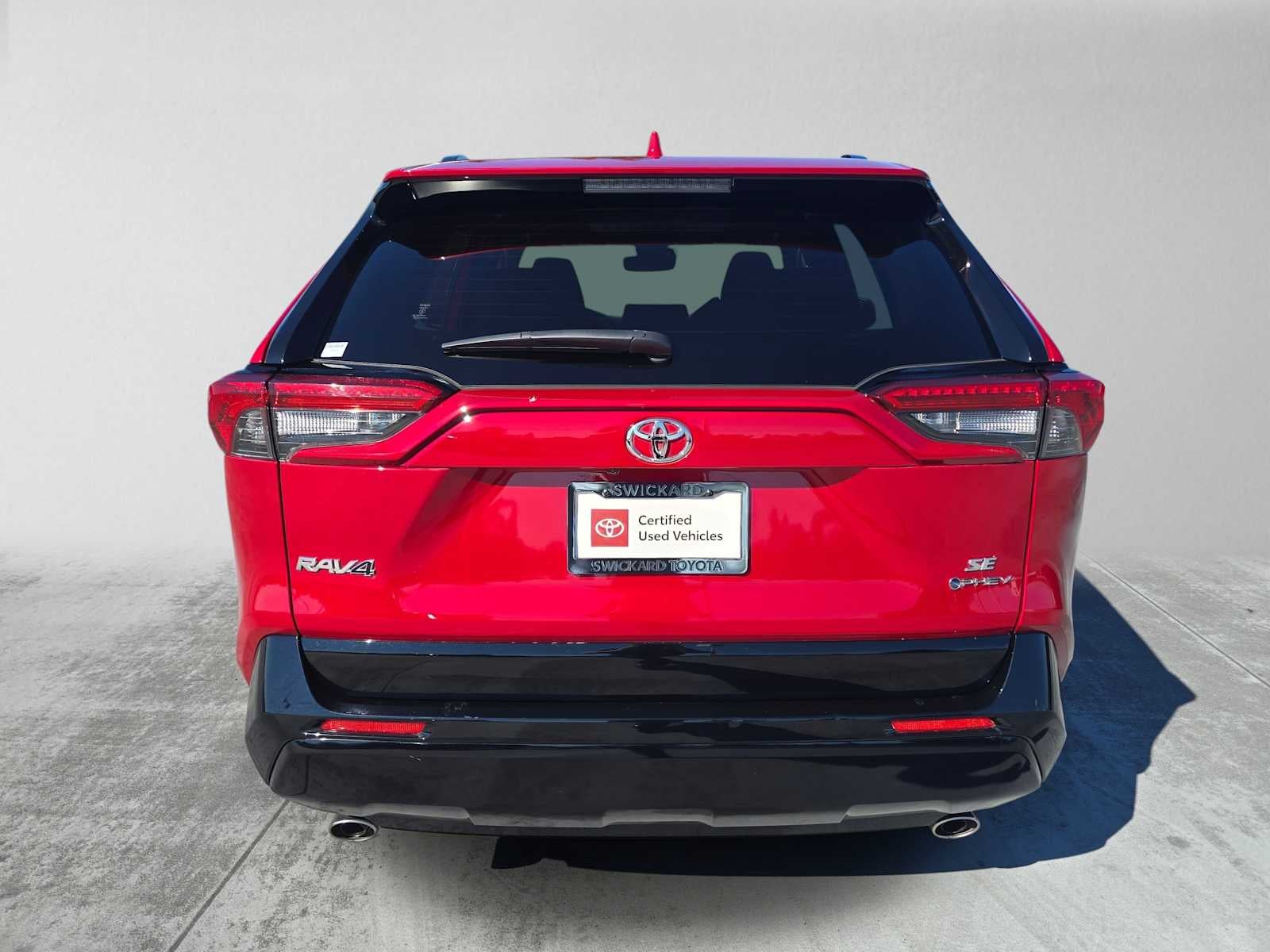 2025 Toyota RAV4 Plug-in Hybrid SE