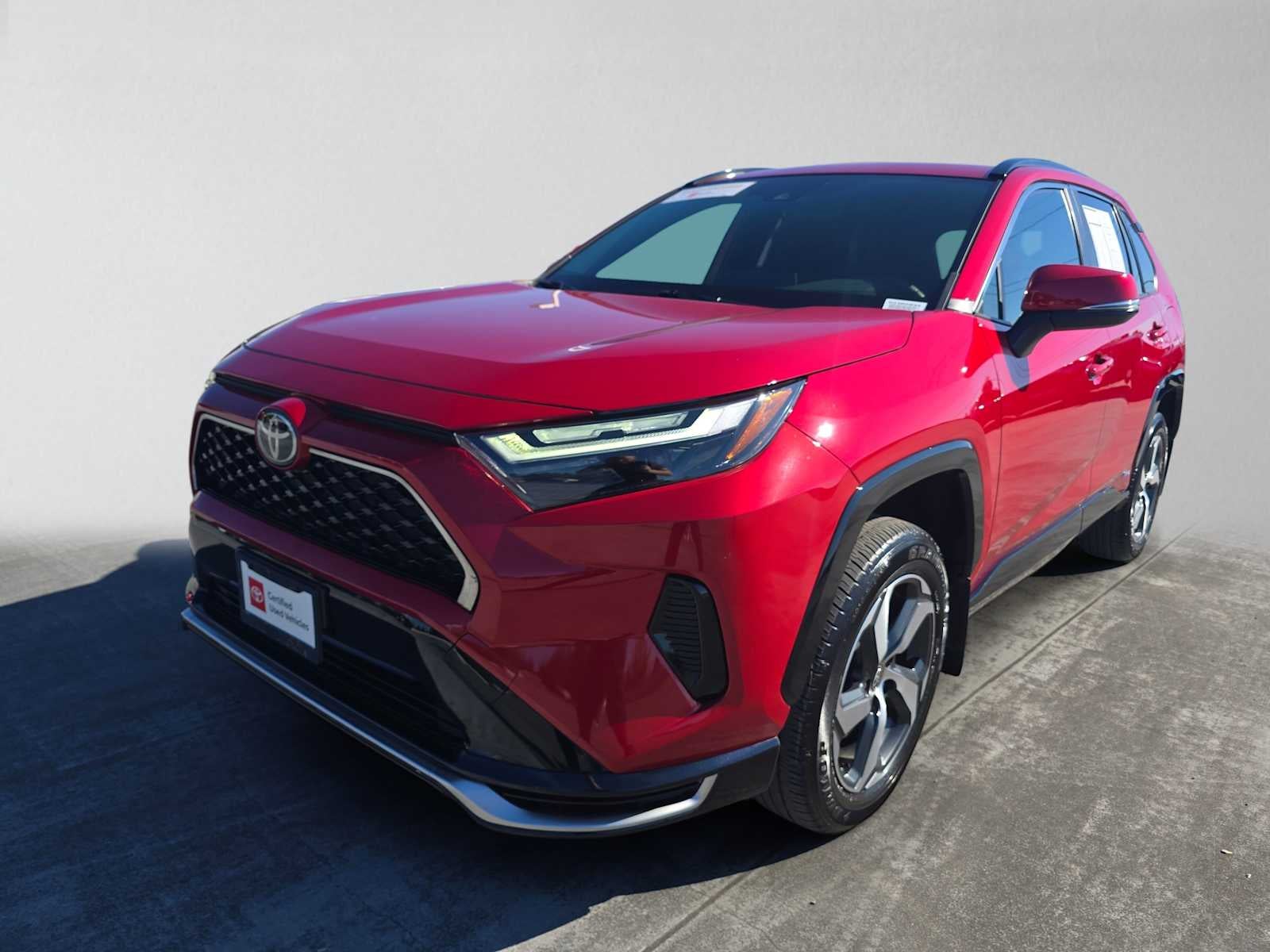 2025 Toyota RAV4 Plug-in Hybrid SE