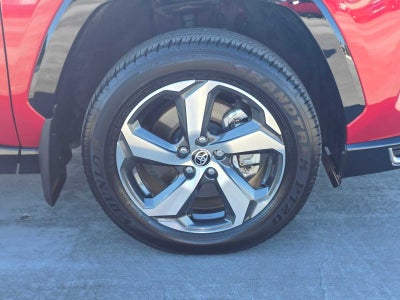 2025 Toyota RAV4 Plug-in Hybrid SE