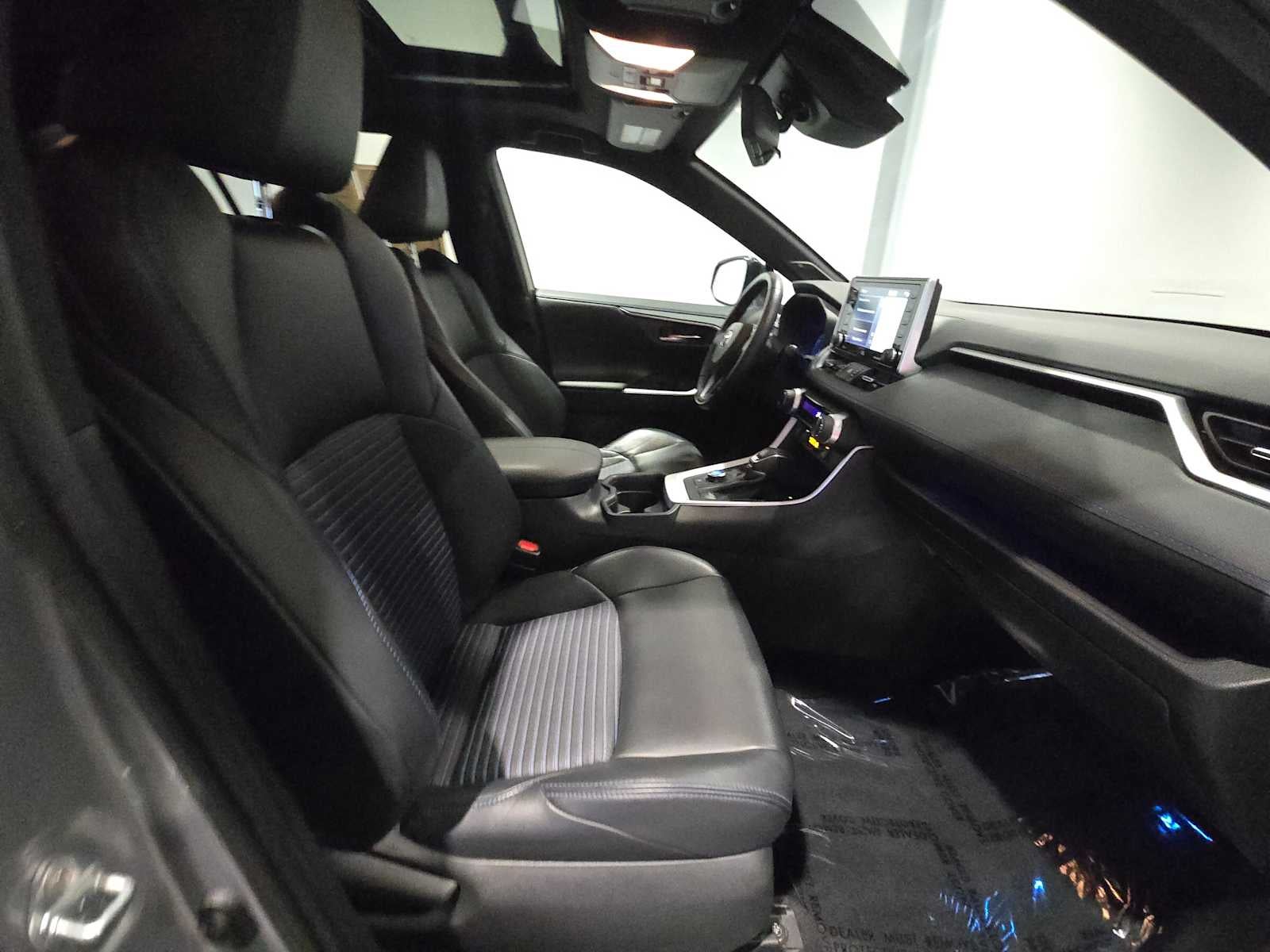 2020 Toyota RAV4 Hybrid XSE