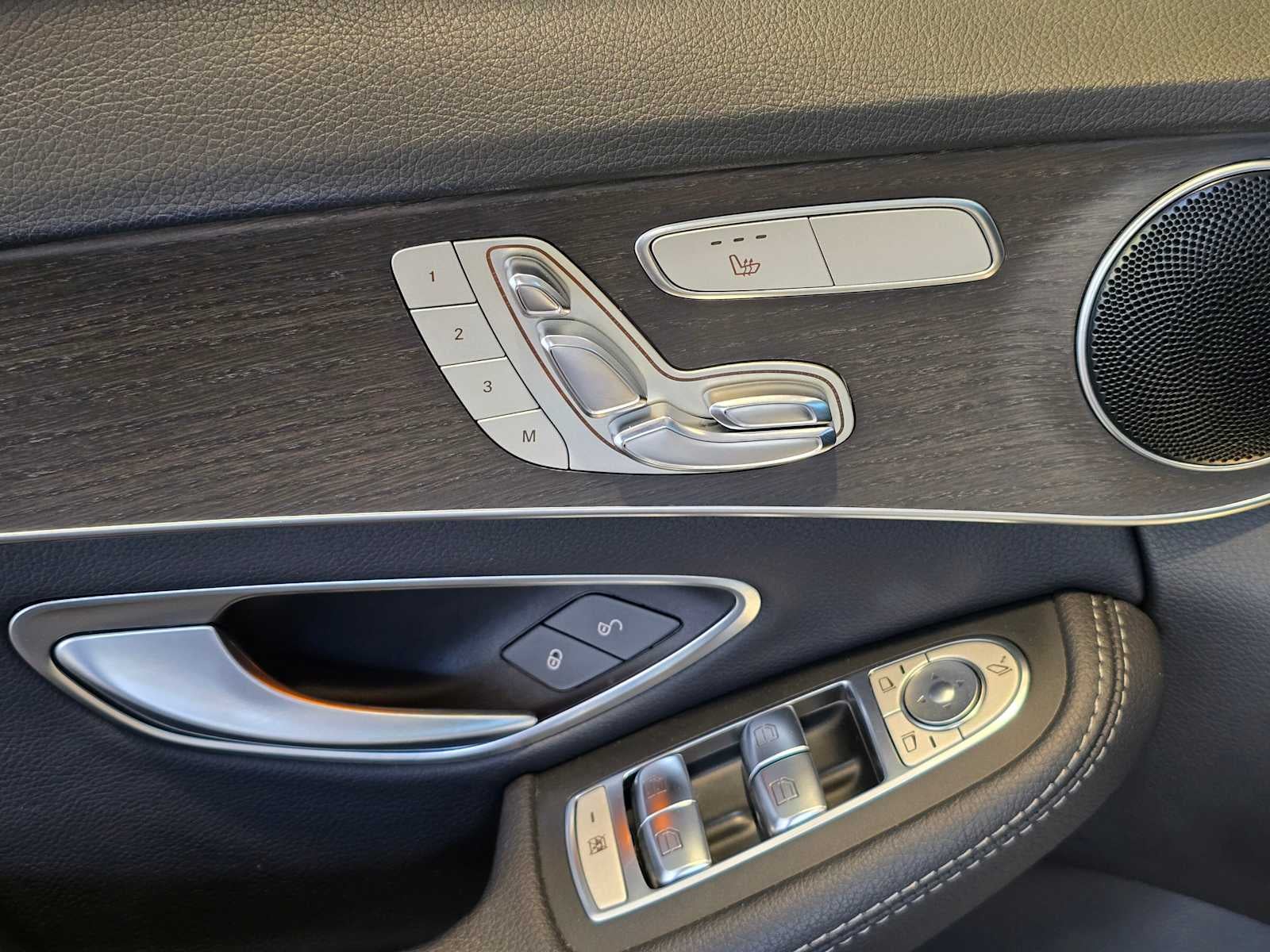 2019 Mercedes-Benz C 300 C 300