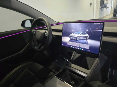 2025 Tesla Model 3 Long Range