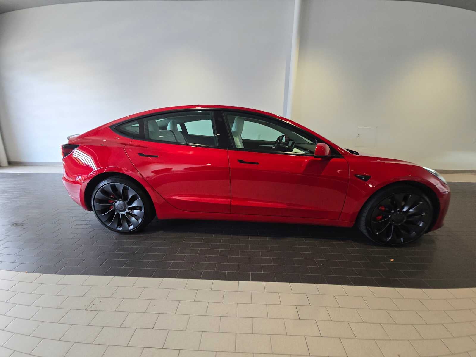 2022 Tesla Model 3 Performance