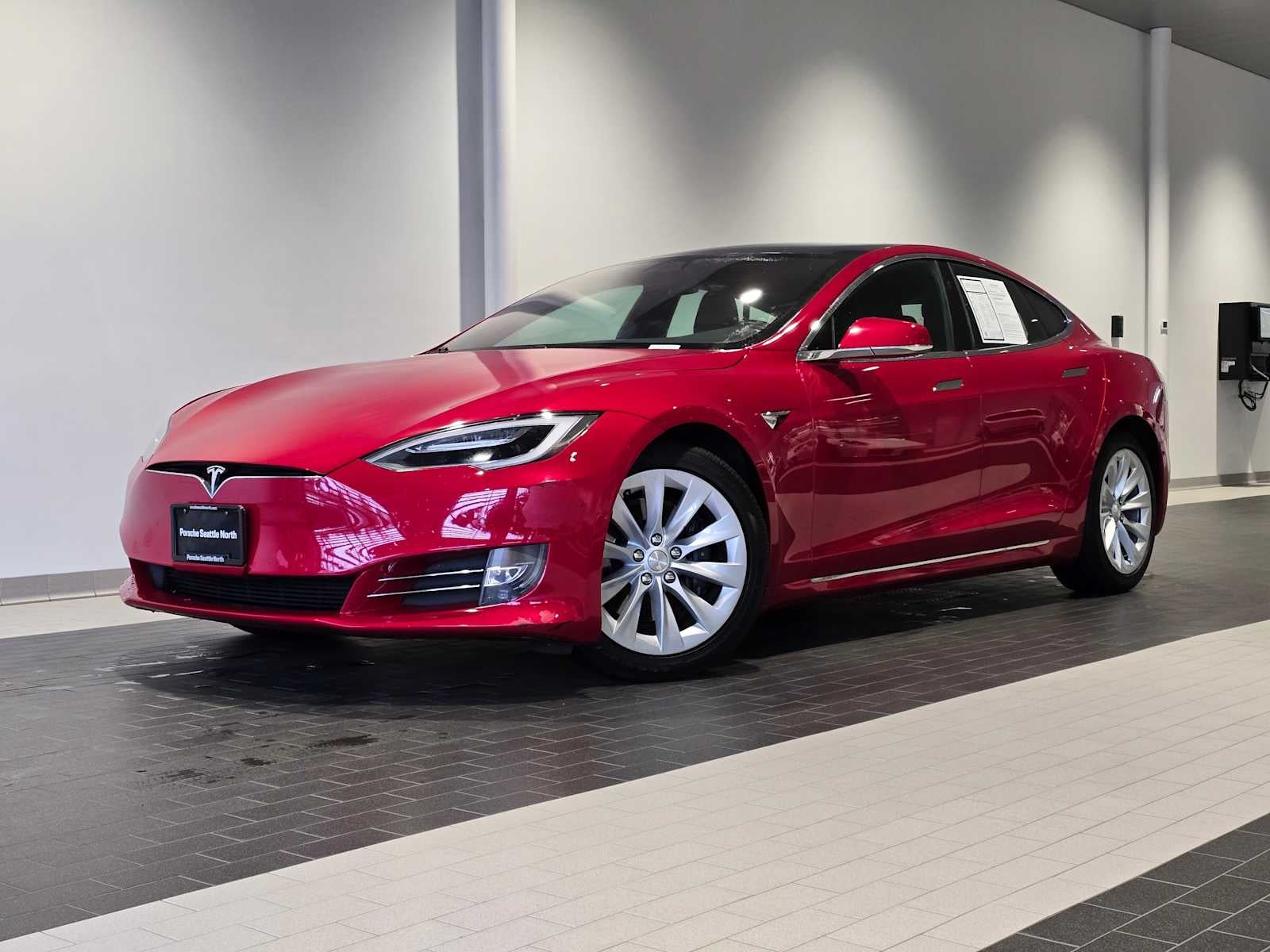 2017 Tesla Model S 90D