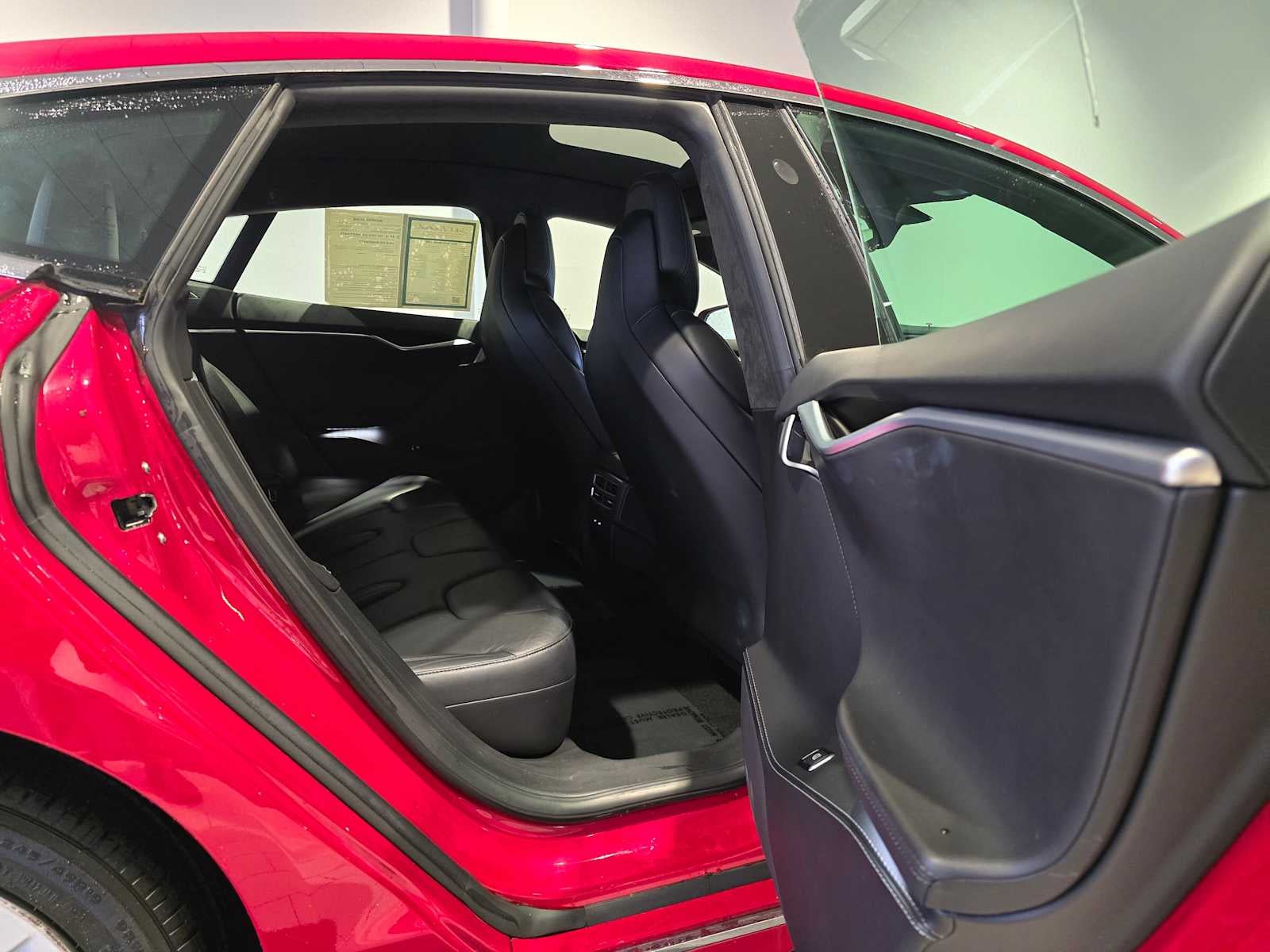 2017 Tesla Model S 90D