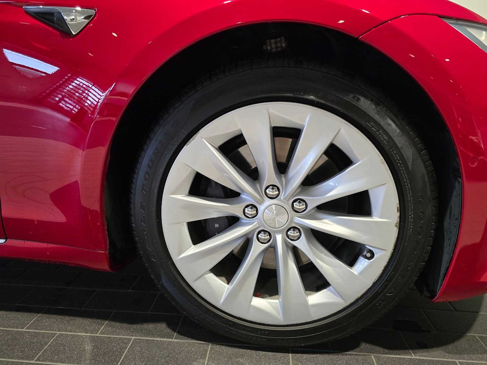 2017 Tesla Model S 90D