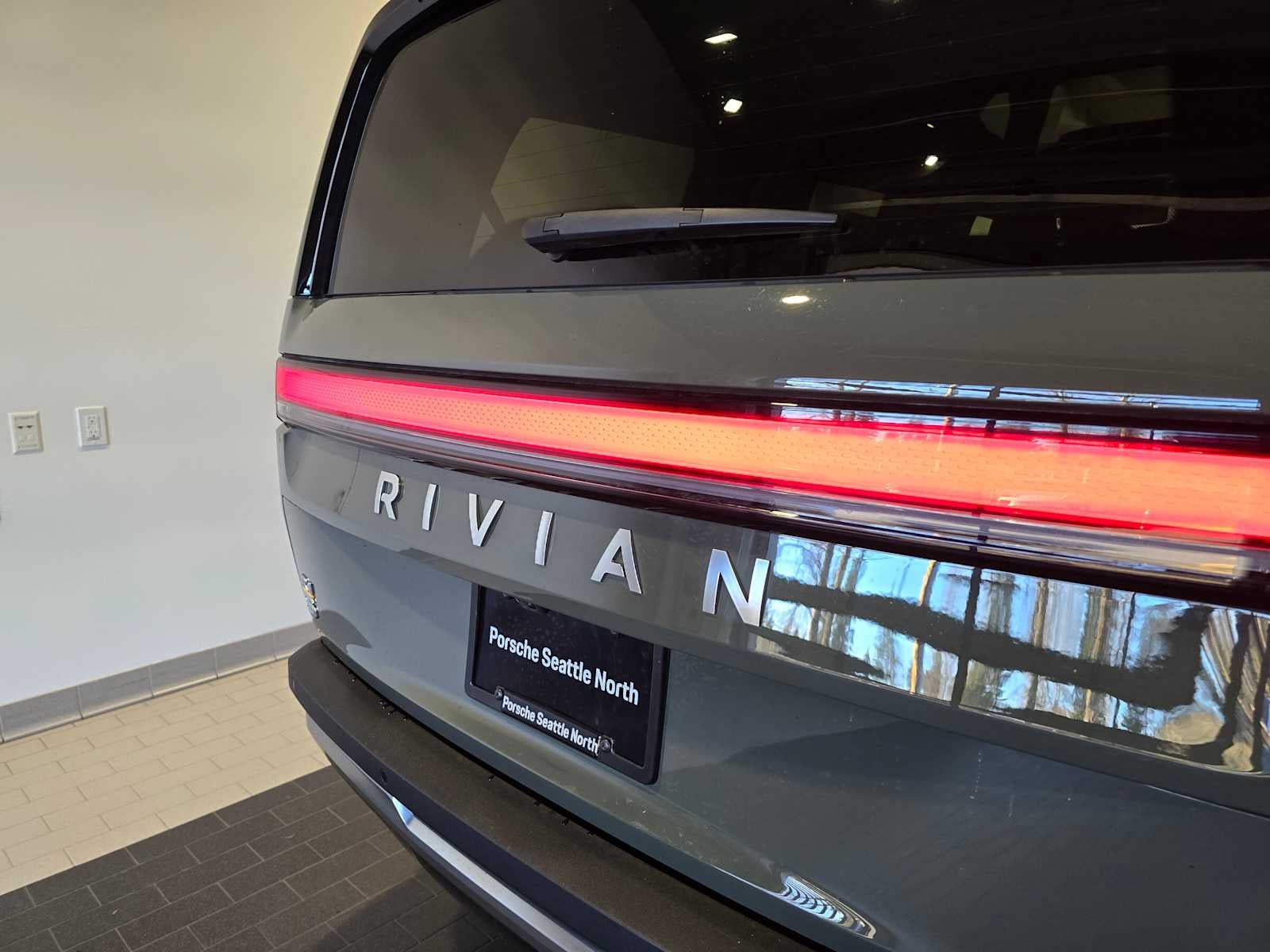 2022 Rivian R1S Launch Edition