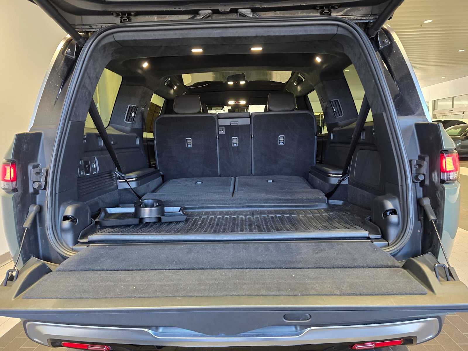 2022 Rivian R1S Launch Edition