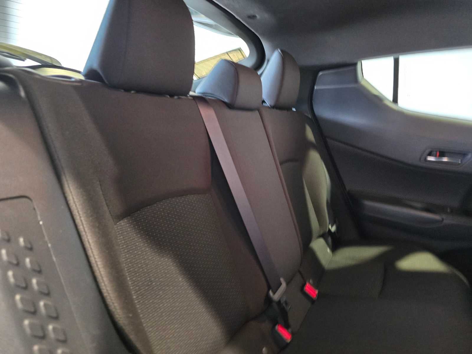 2019 Toyota C-HR LE