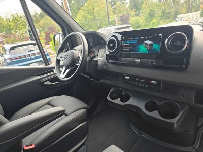 2024 Mercedes-Benz Sprinter Cargo Van Base