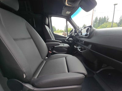 2024 Mercedes-Benz Sprinter Cargo Van Base