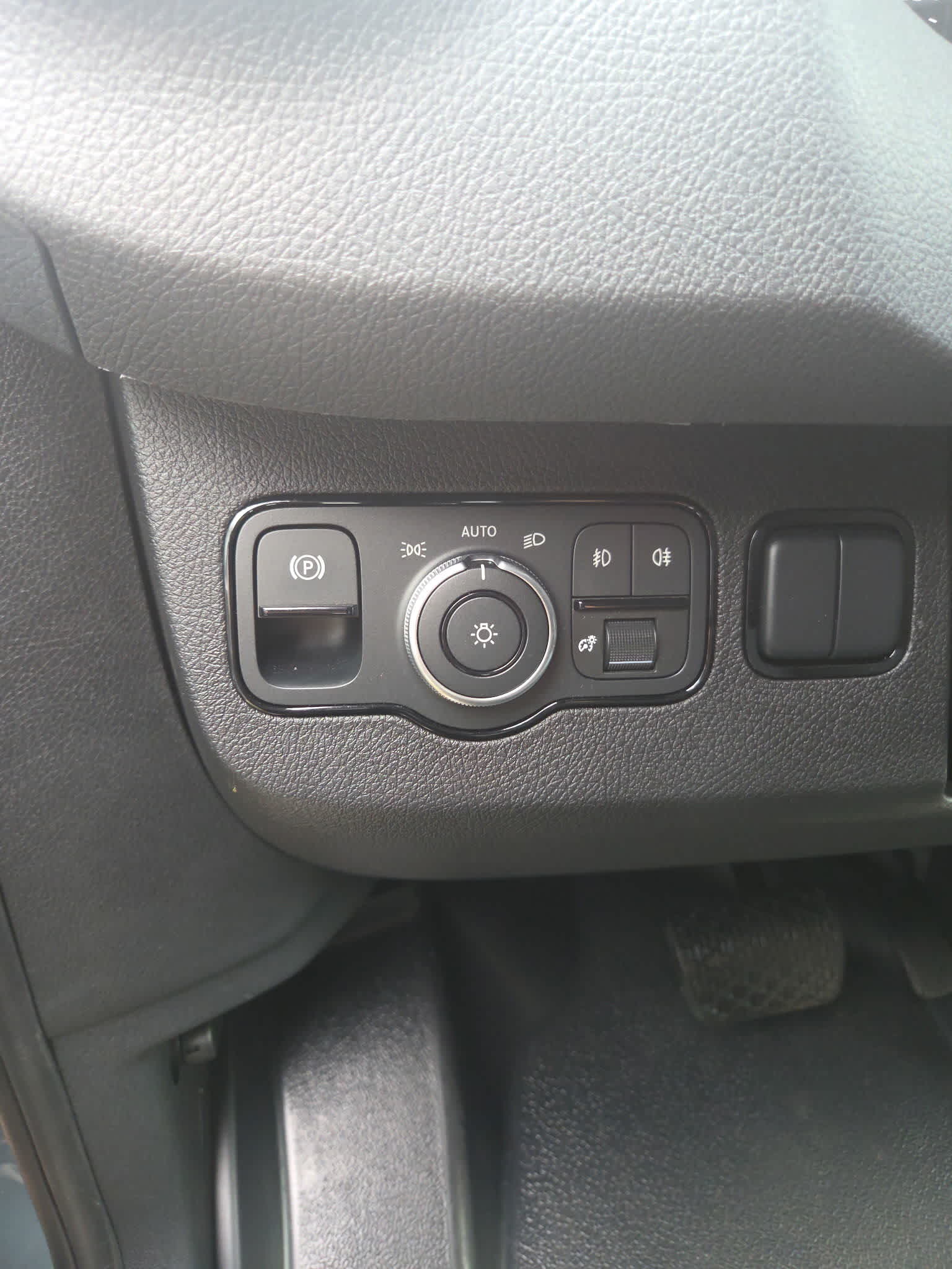 2024 Mercedes-Benz Sprinter Cargo Van Base