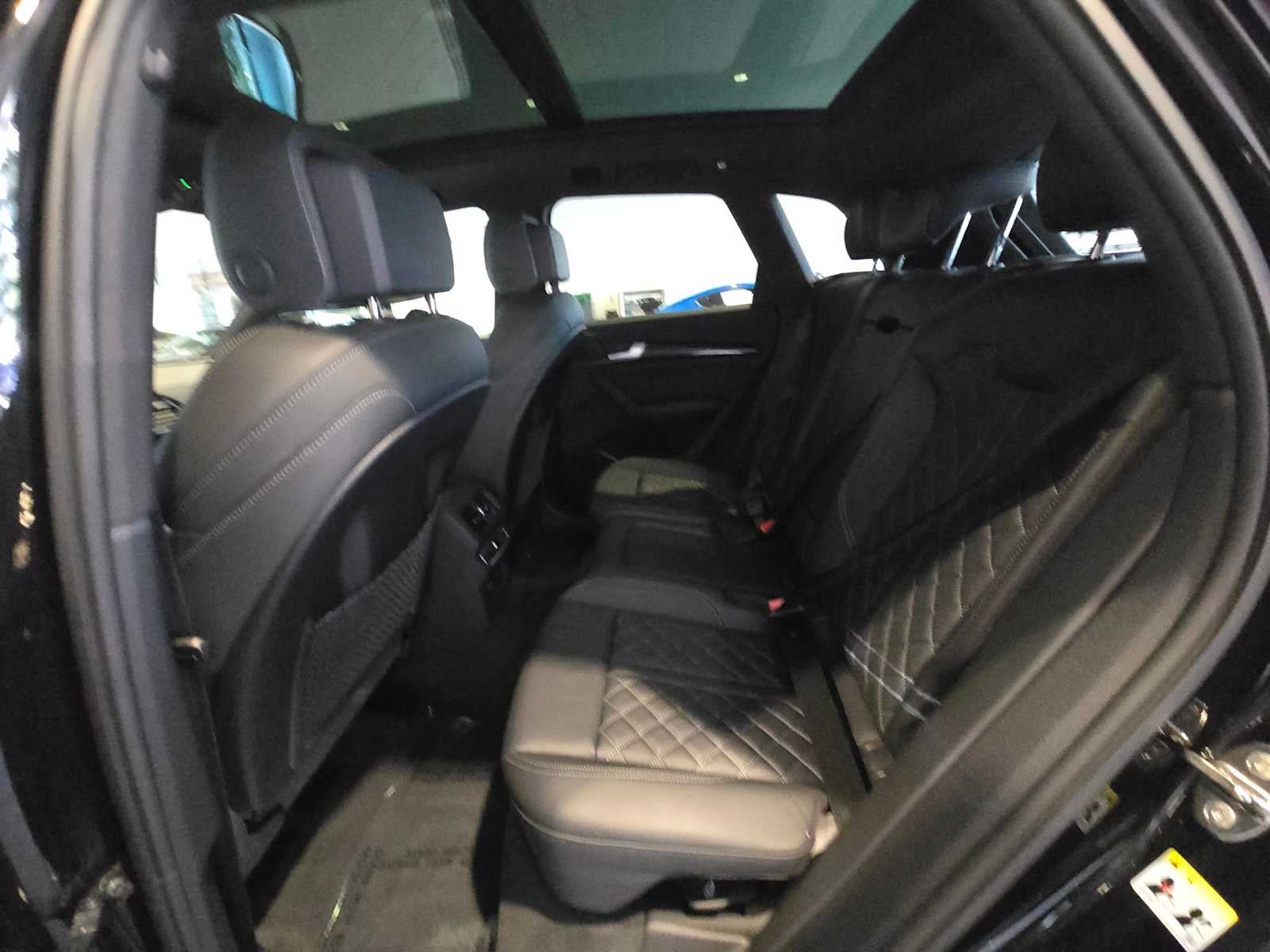 2023 Audi SQ5 Premium Plus