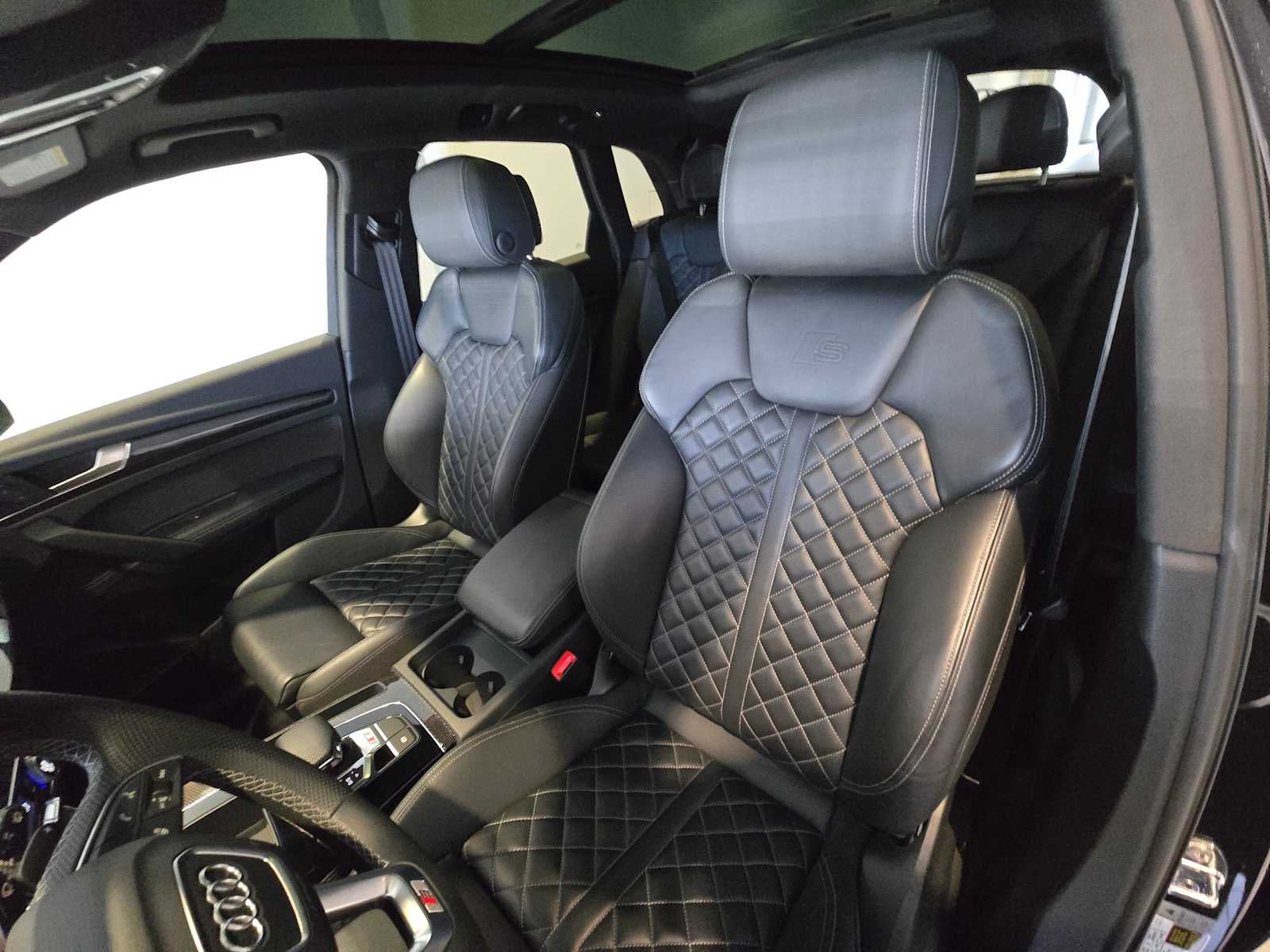 2023 Audi SQ5 Premium Plus