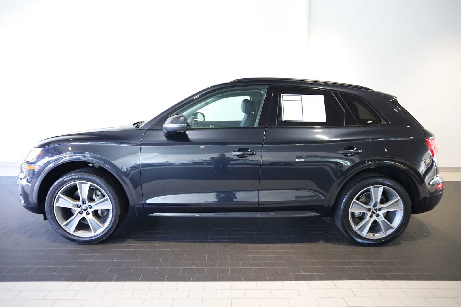 2020 Audi Q5 Premium Plus