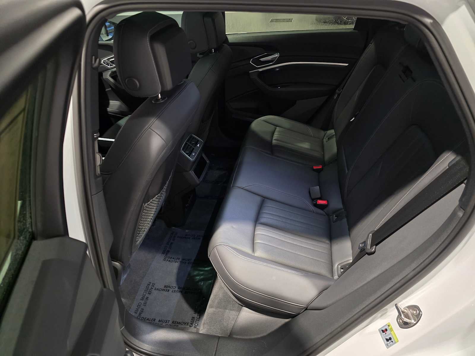 2023 Audi e-tron Premium Plus