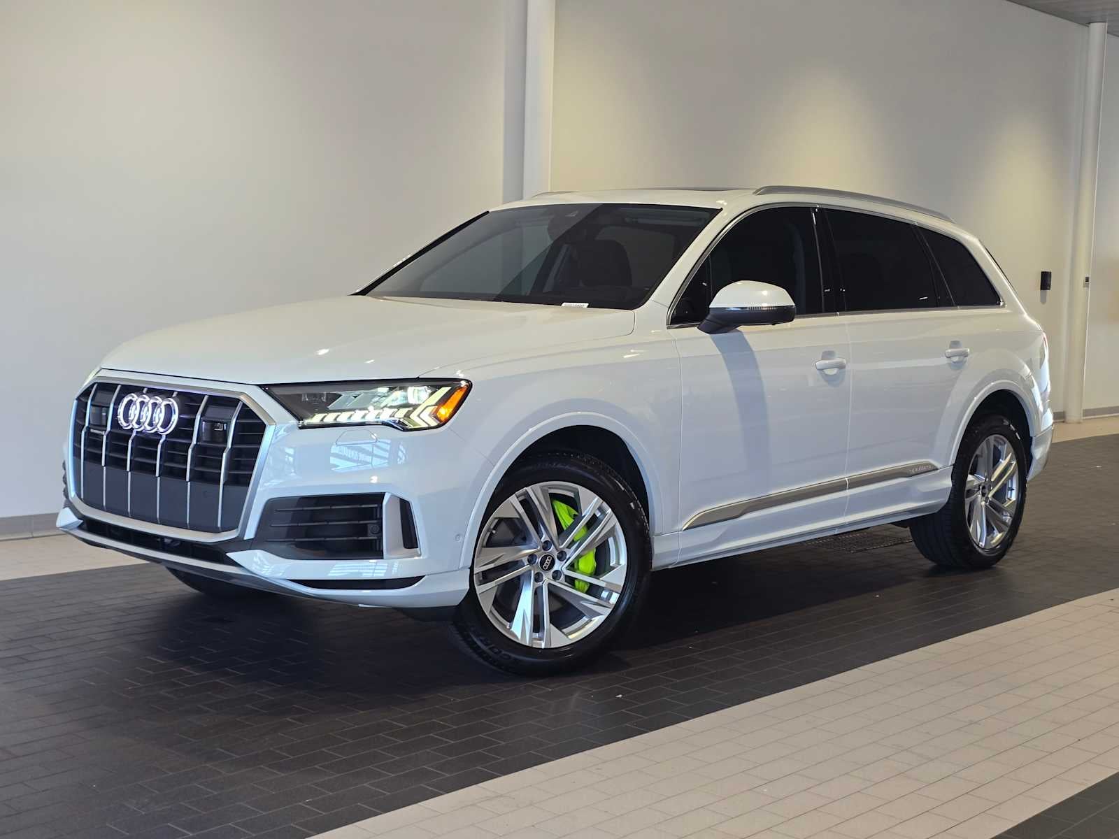 2023 Audi Q7 Prestige