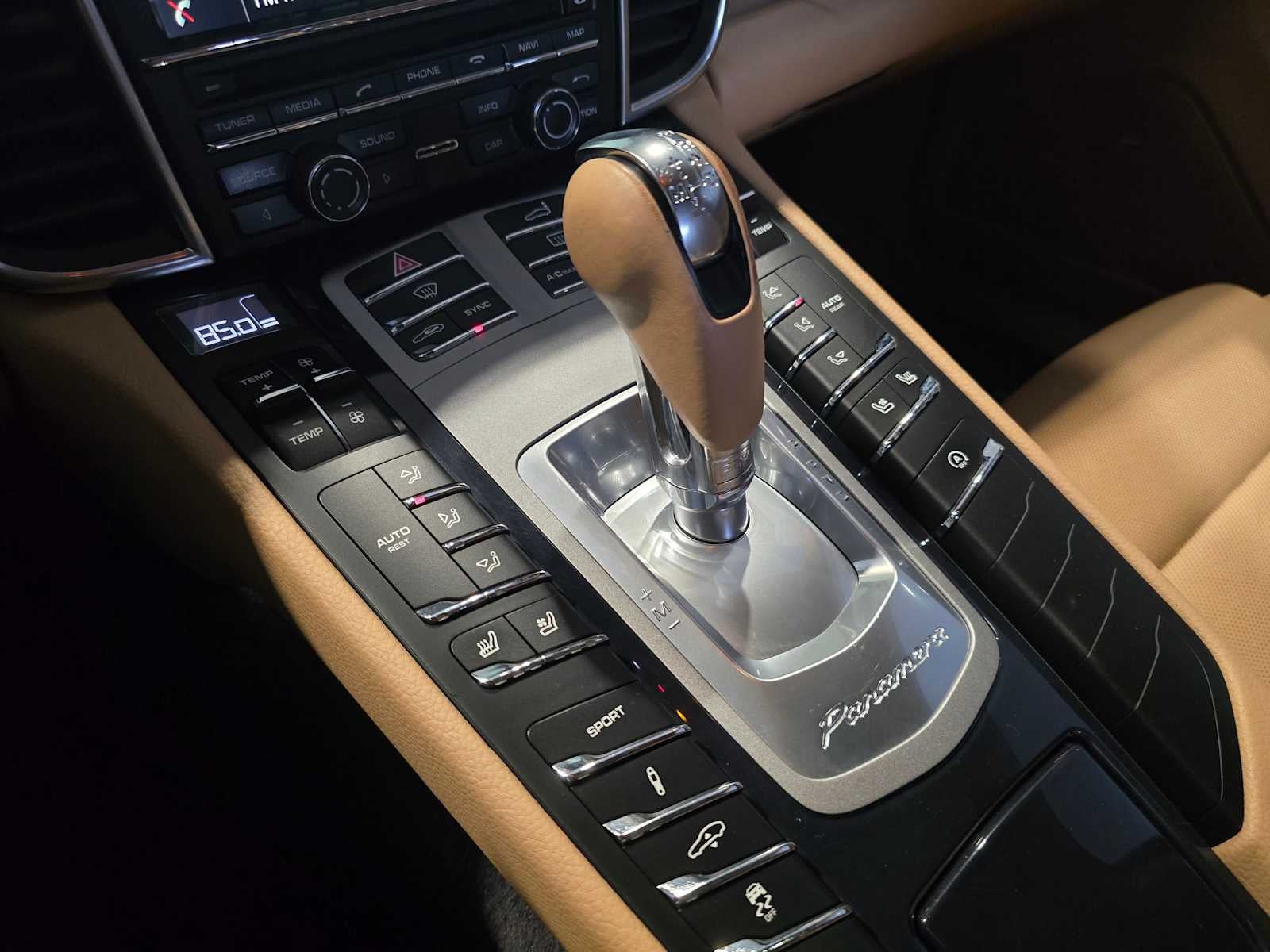 2016 Porsche Panamera Panamera 4 Edition