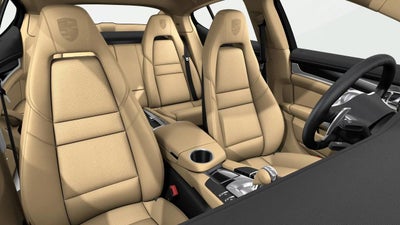 2016 Porsche Panamera 4