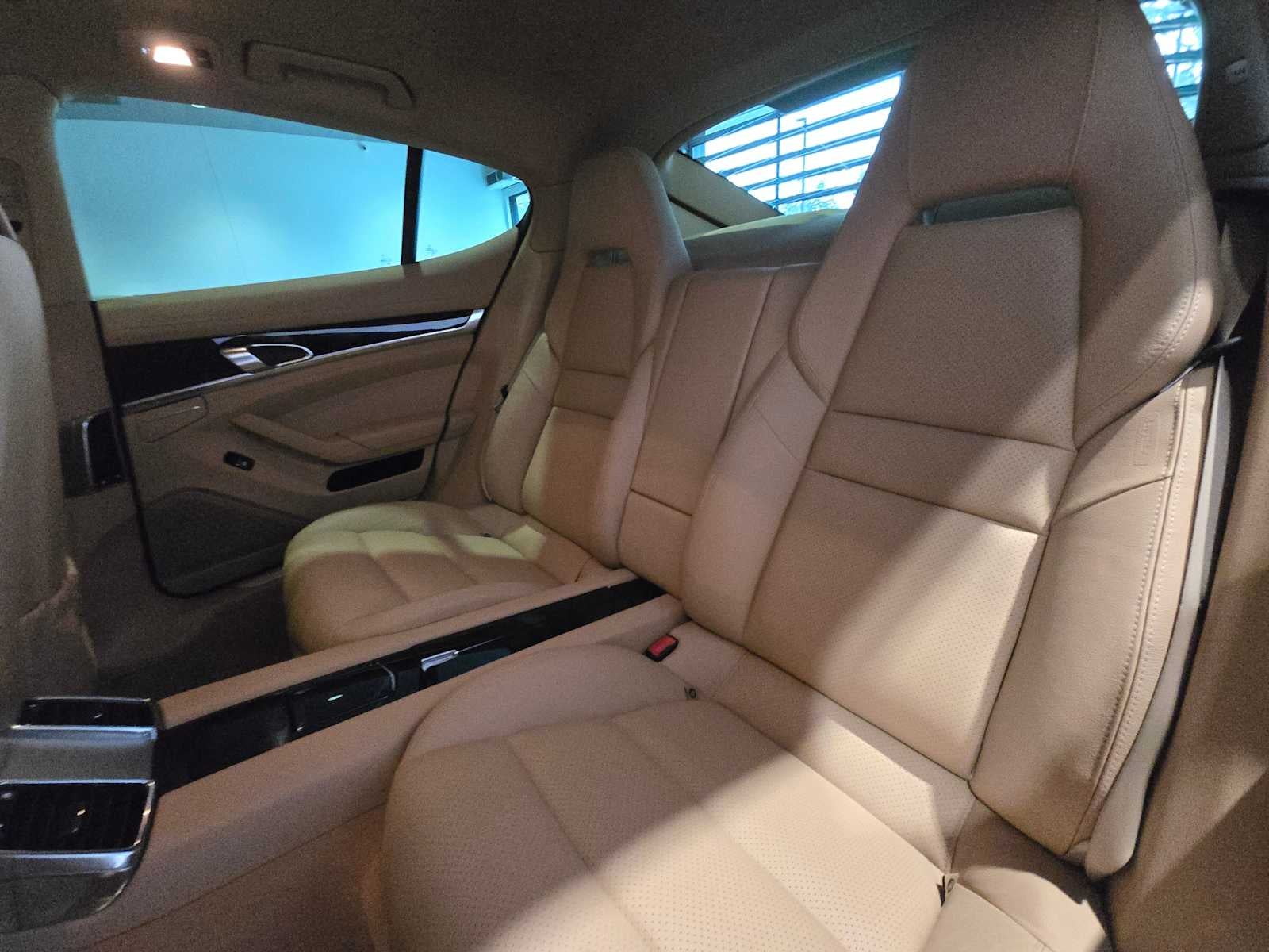 2011 Porsche Panamera Base