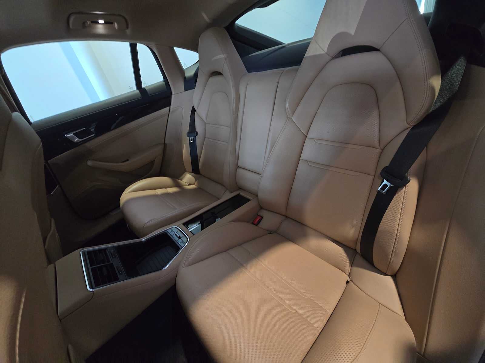 2020 Porsche Panamera Panamera 4
