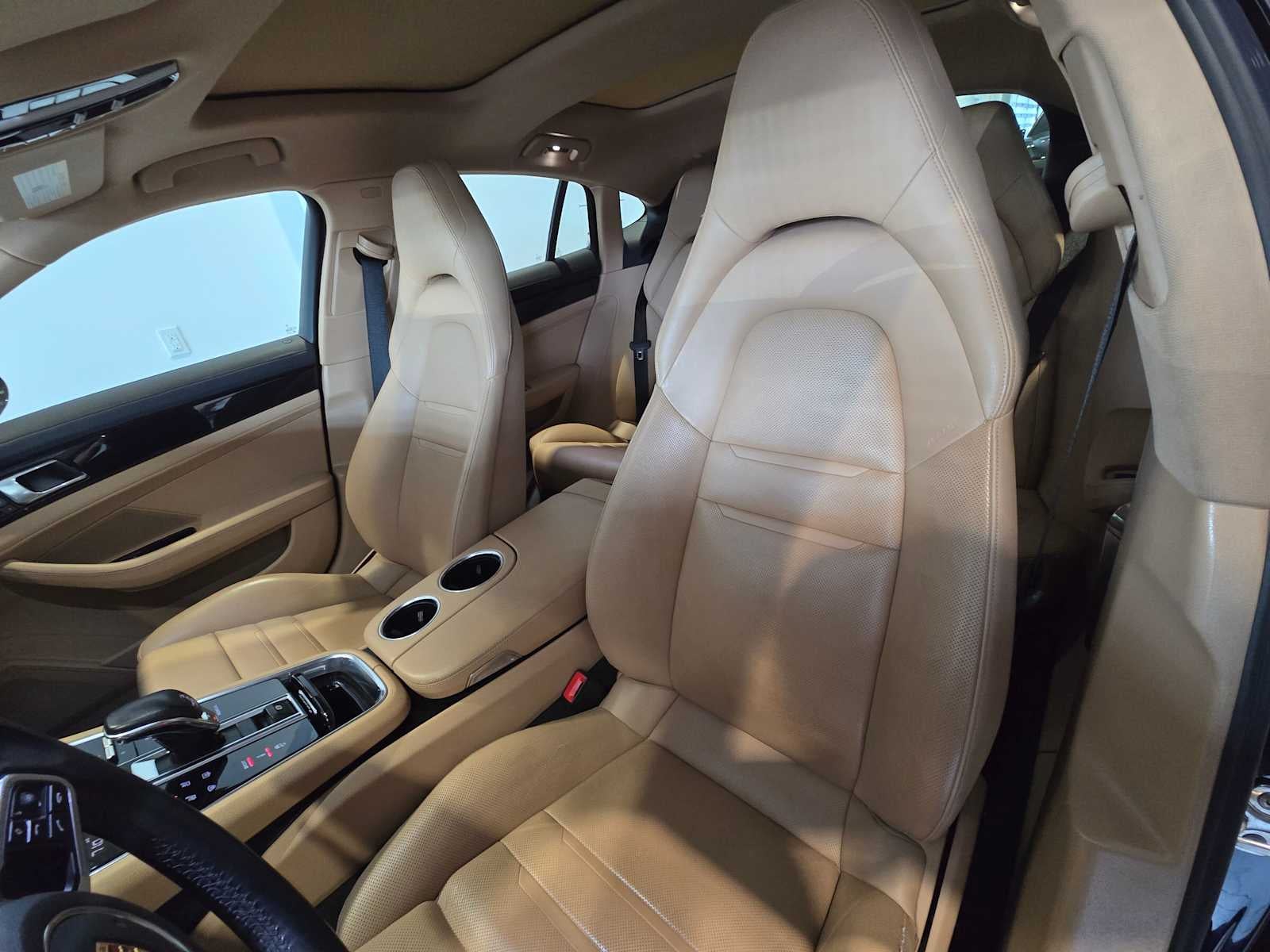 2020 Porsche Panamera Panamera 4
