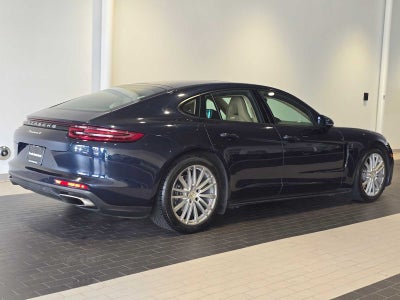 2020 Porsche Panamera Panamera 4