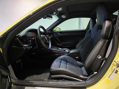 2025 Porsche 911 Carrera