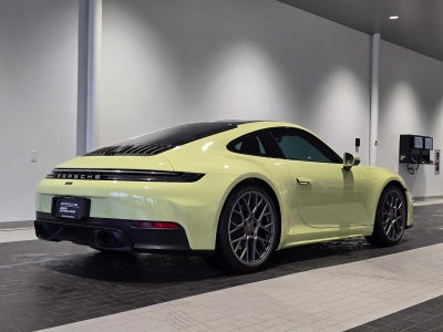 2025 Porsche 911 Carrera