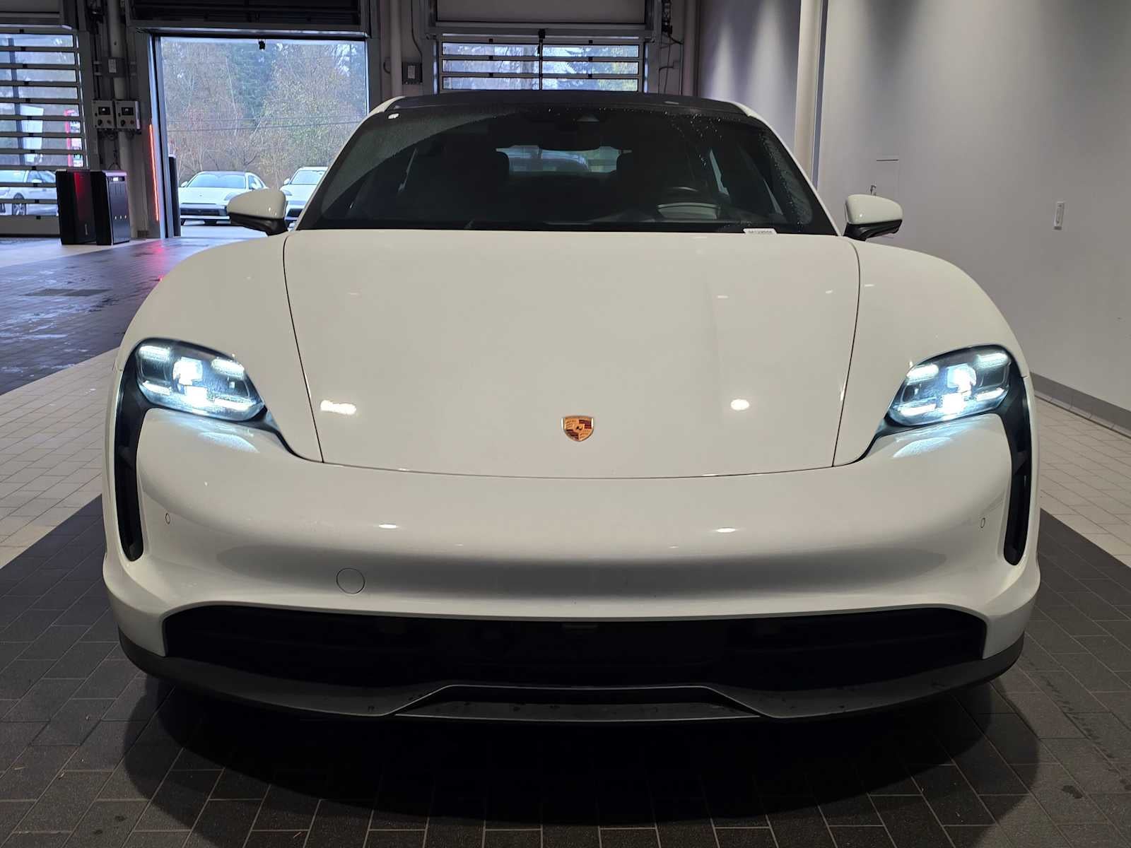 2022 Porsche Taycan Base