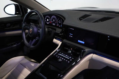 2025 Porsche Panamera Panamera 4