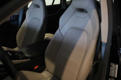 2025 Porsche Panamera Panamera 4