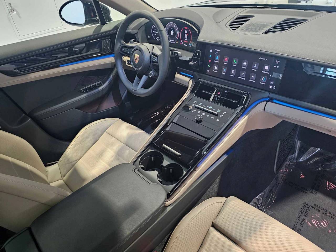 2025 Porsche Panamera Panamera 4