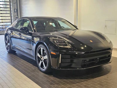 2025 Porsche Panamera Panamera 4
