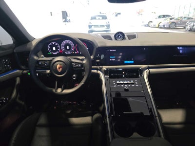 2025 Porsche Panamera Panamera 4