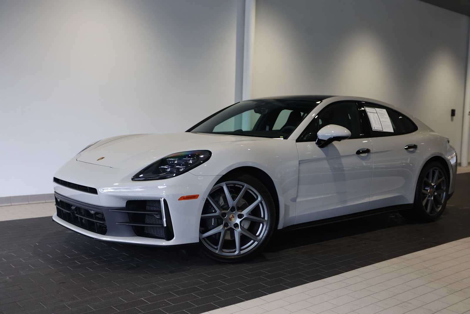 2025 Porsche Panamera Panamera 4