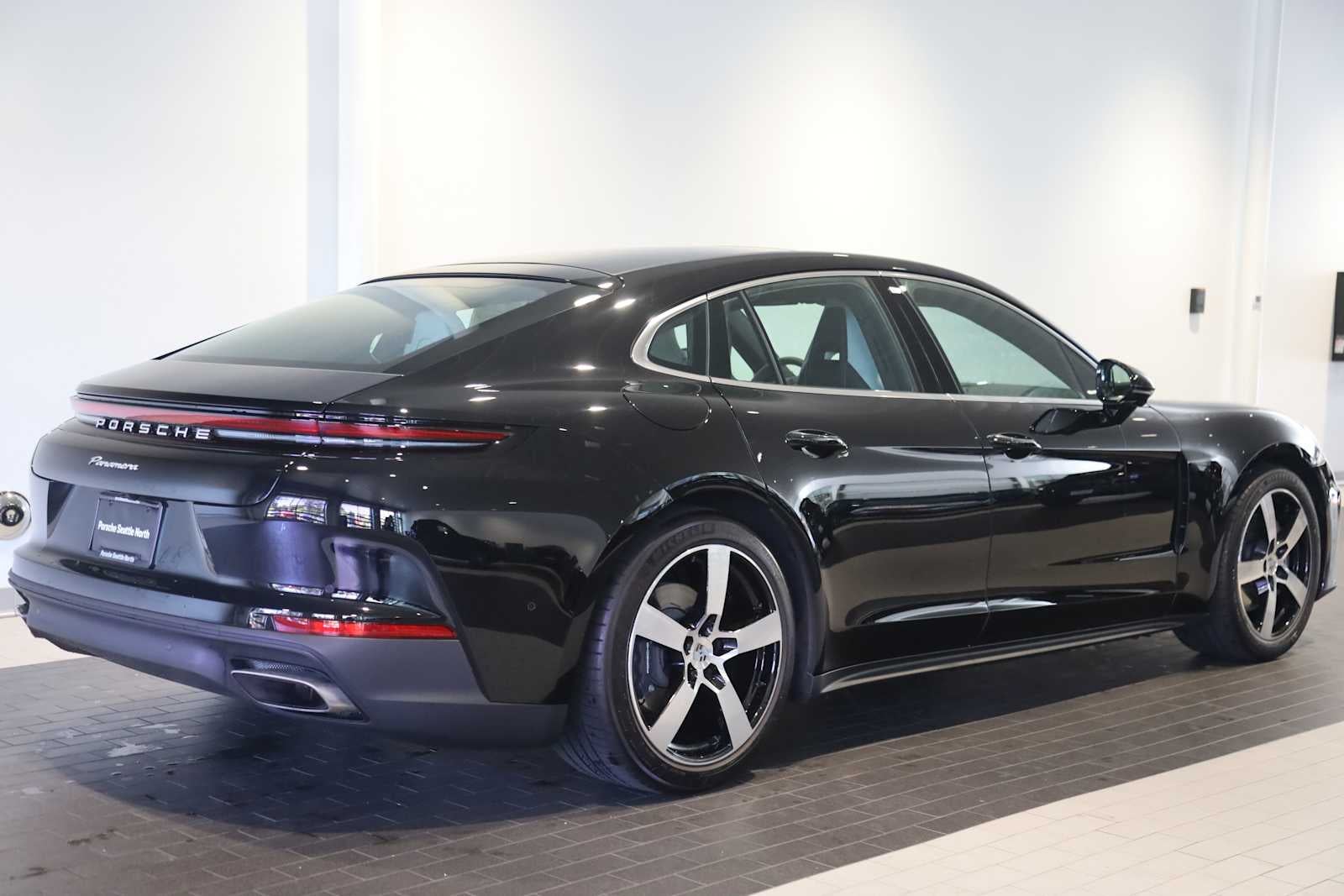 2025 Porsche Panamera Panamera