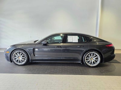 2018 Porsche Panamera 4S