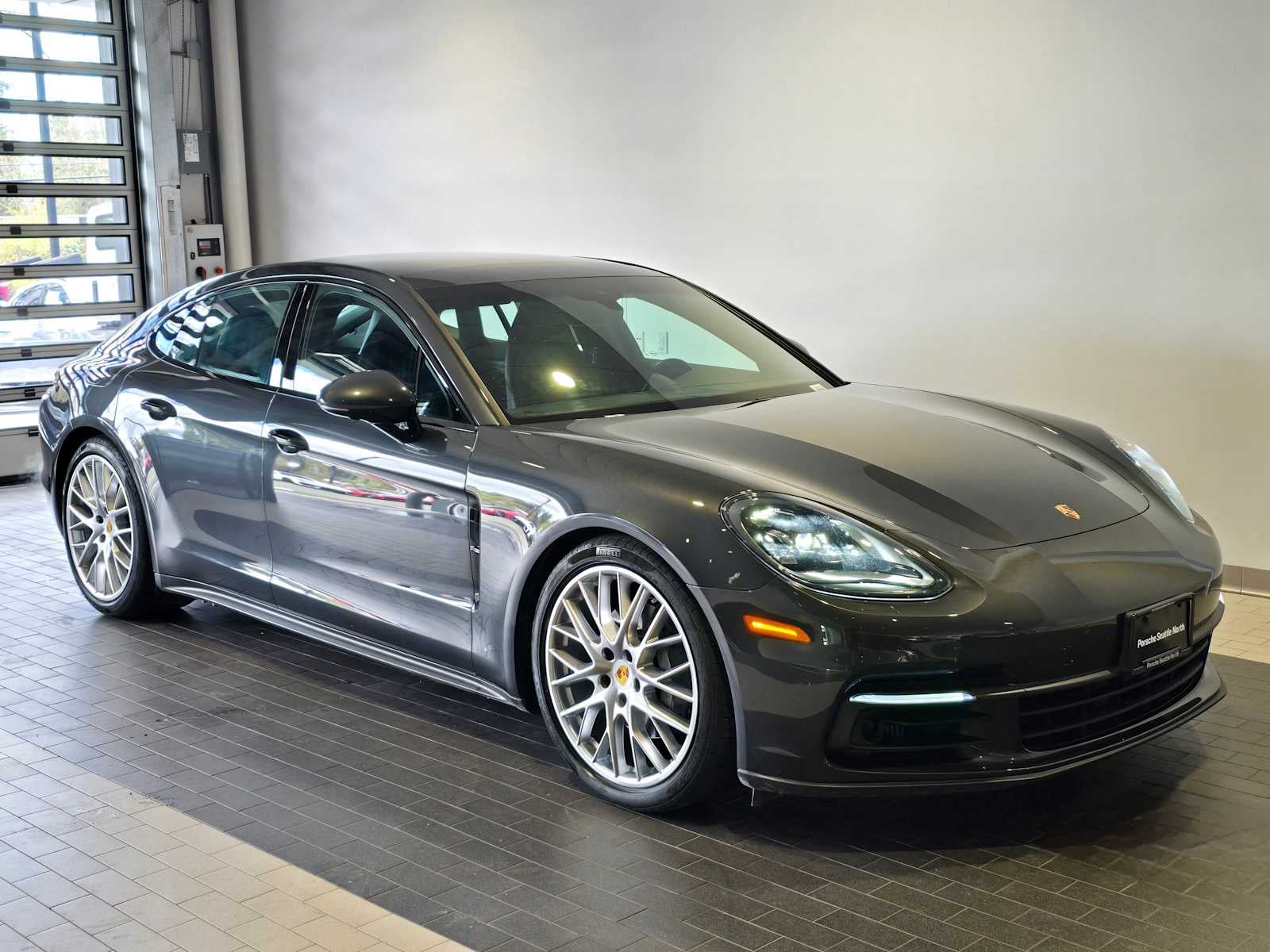 2018 Porsche Panamera 4S