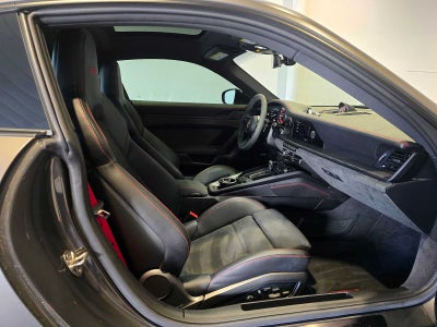 2024 Porsche 911 Carrera GTS