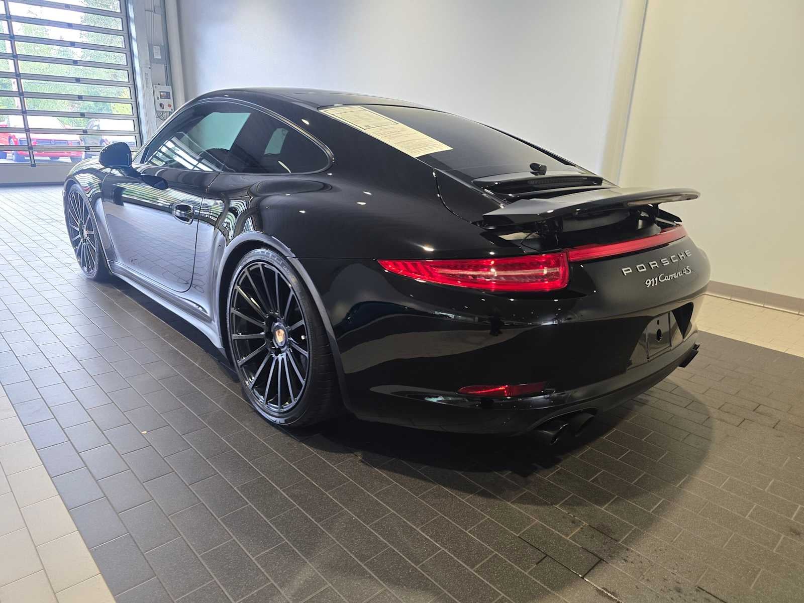 2014 Porsche 911 911 Carrera 4S Coupe