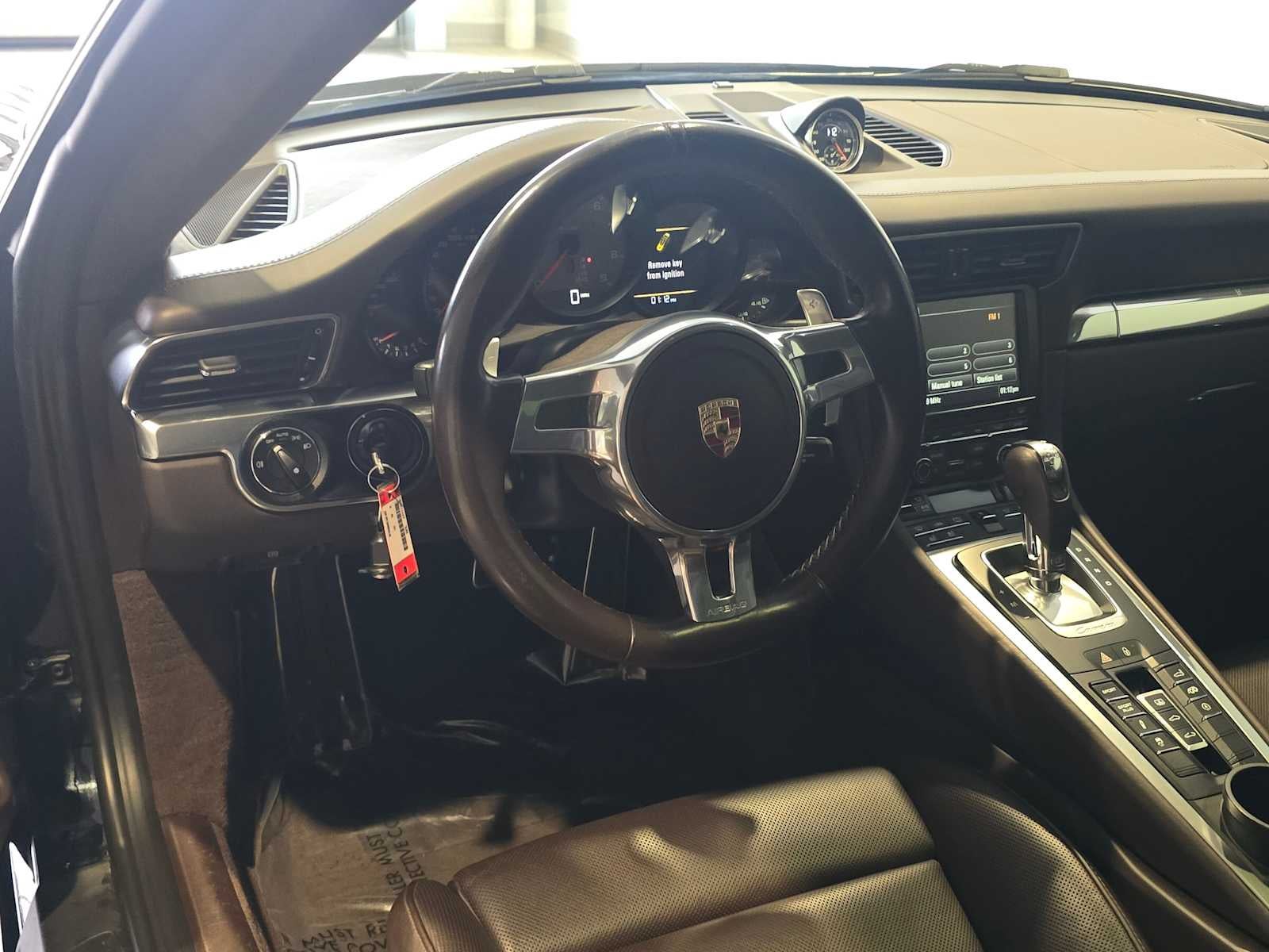 2014 Porsche 911 911 Carrera 4S Coupe