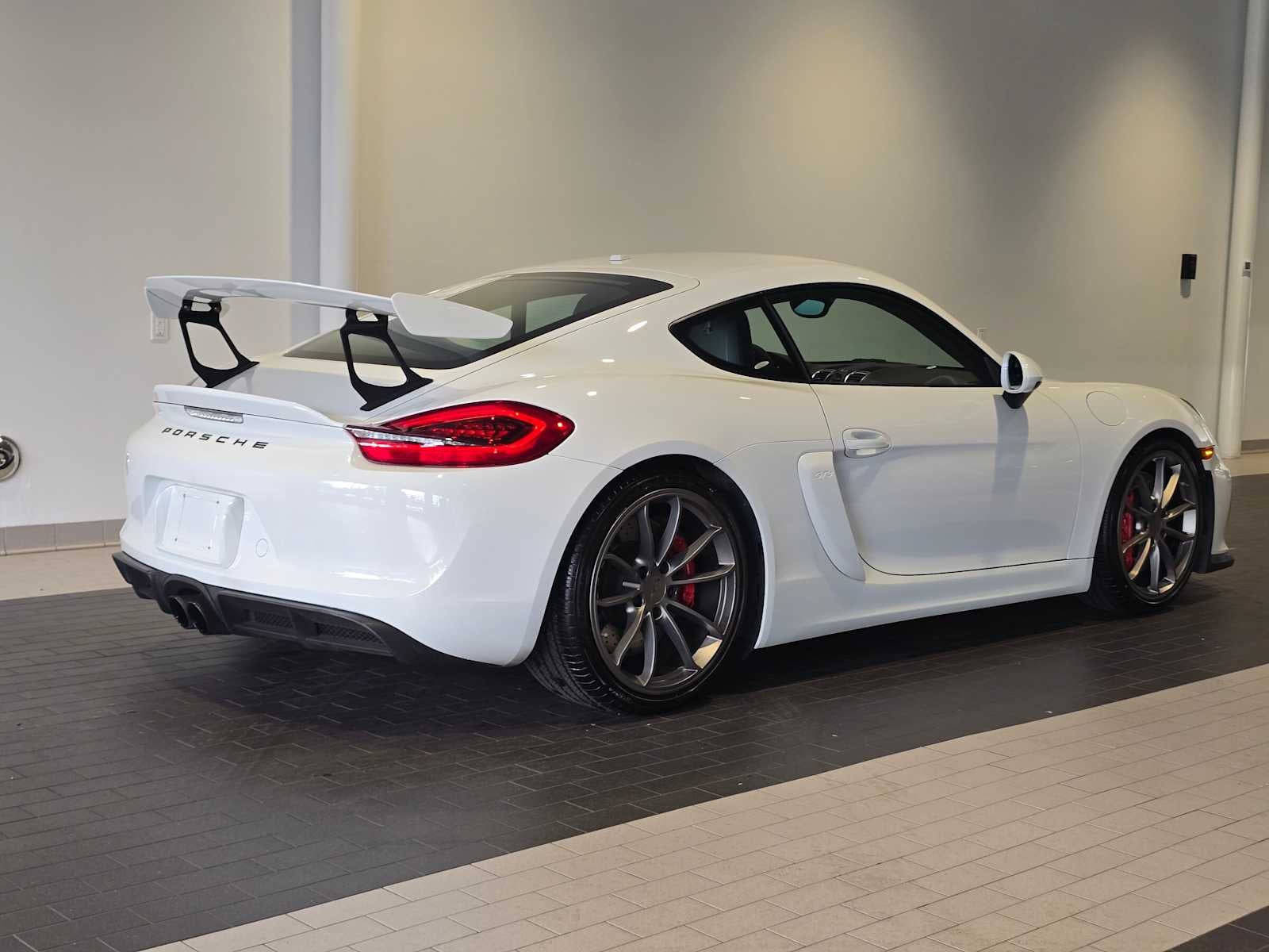 2016 Porsche Cayman Cayman GT4
