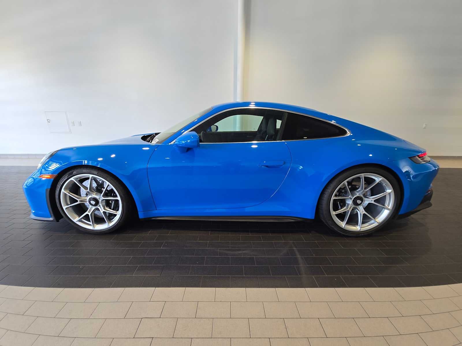 2022 Porsche 911 911 GT3 with Touring Package