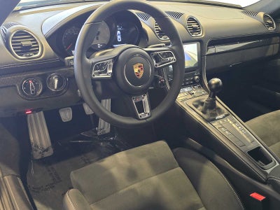 2024 Porsche 718 Cayman GTS 4.0