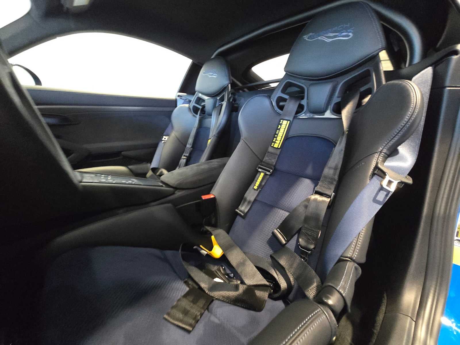 2023 Porsche 718 Cayman GT4 RS